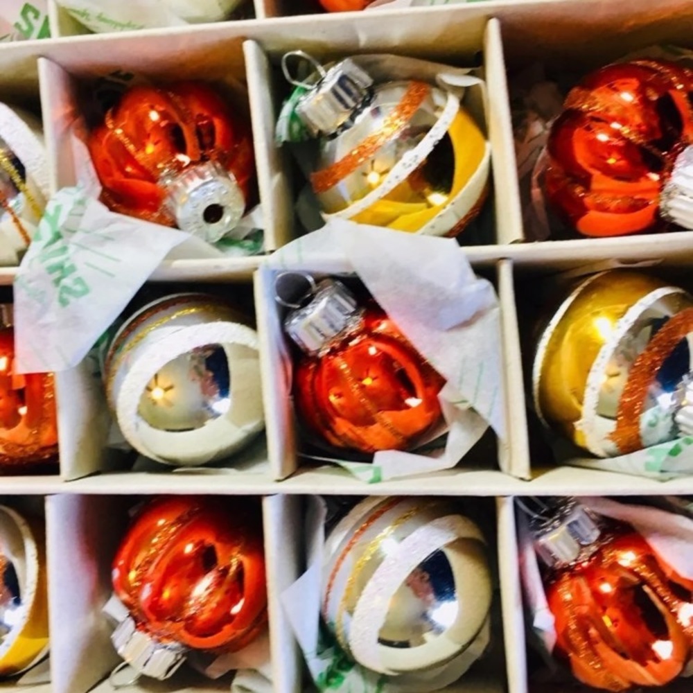 20 Harvest Radko Pumpkin Shaped Ball Ornaments - Picture 4 of 11